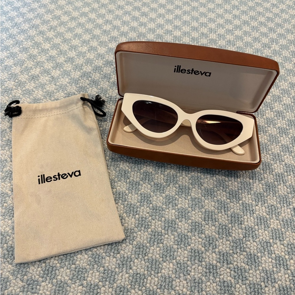 Illesteva Mary Lou Sunglasses